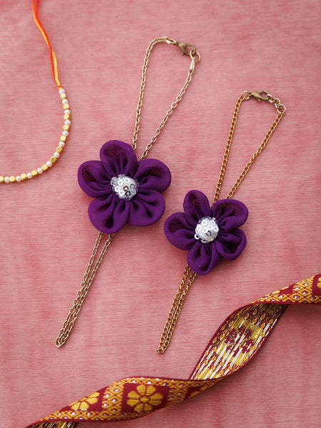 Mother & Daughter Duo Chain Bracelet with vibrant flower and Sequence Center - Purple