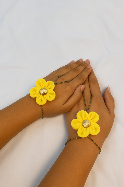 Mother & Daughter Duo Chain Bracelet with vibrant flower and Sequence Center - Yellow