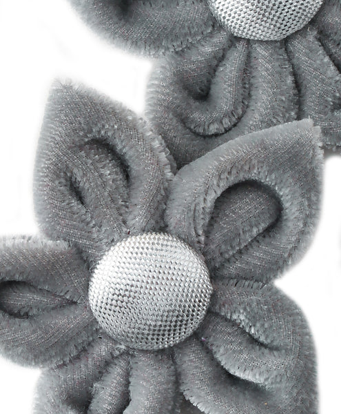 Velvet Flower Alligator Clip Set - Gray