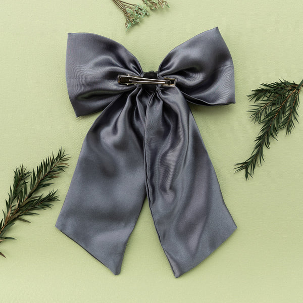 Oversized Satin Sailor Bow Alligator Clip- Gray